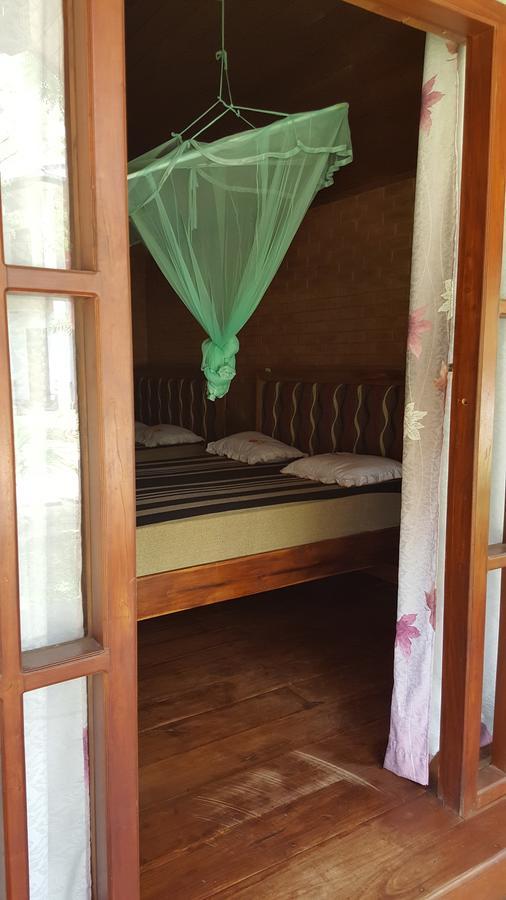 Lokuge Grand Resort Kataragama Exterior photo