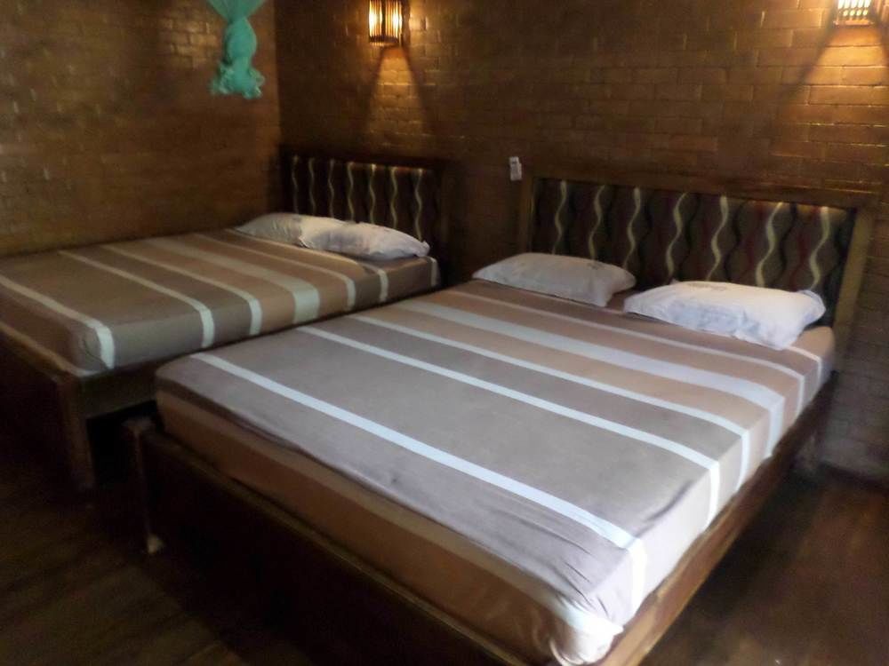 Lokuge Grand Resort Kataragama Exterior photo